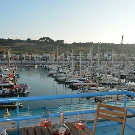 Wonderful In Marina